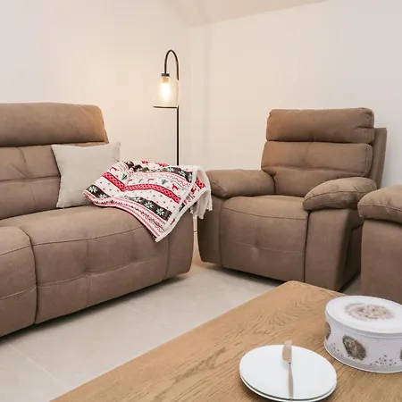 Apple Tree Barn * Dalton in Furness